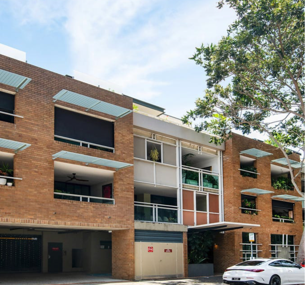 Teneriffe Investment Repeat Client Circa $900k